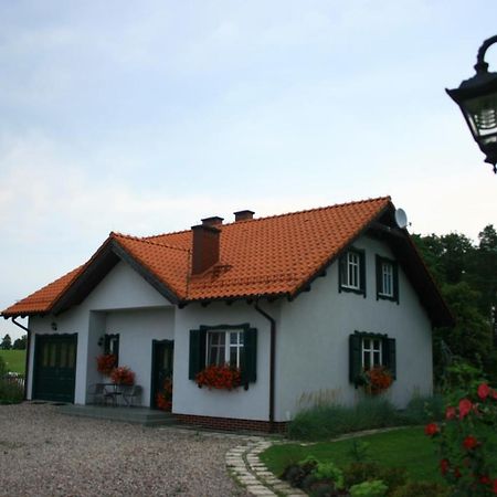 Zielone Okiennice Milki Exterior photo
